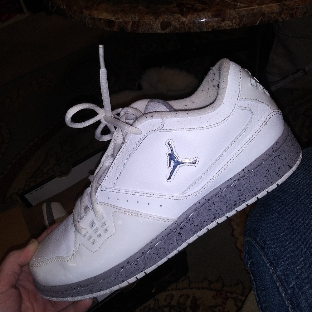 Nike air Jordan white sneakers